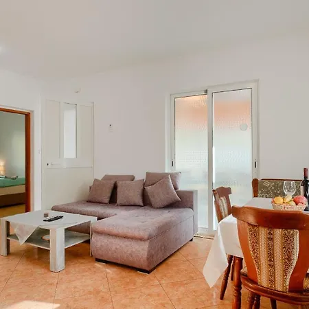 Appartement Gabrijela By Guide