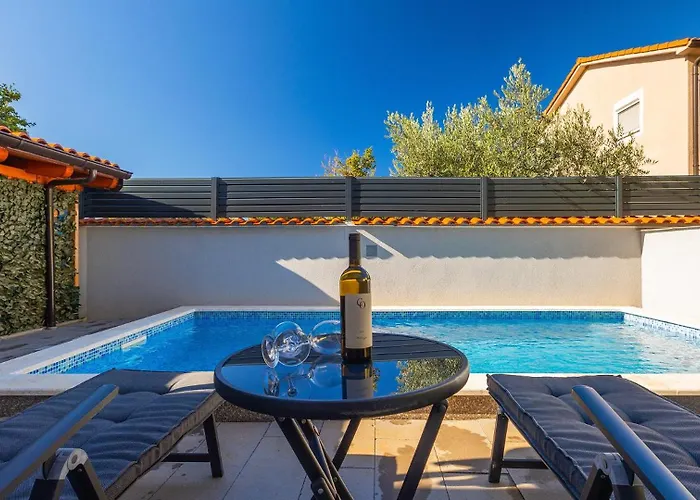 Gabrijela By Guide דירה